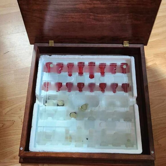 Custom chest set! Selling because I am moving and don't wanna put it in storage. - Picture 5 of 6